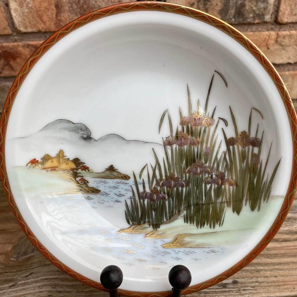 Beautiful Dessert Handpainted Plate - Picture 2 of 8